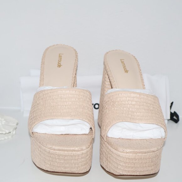 Larroudé Dolly Heeled Mules Made in Brazil Neutral Woven Open Toe Neutral US 10 - Picture 2 of 10